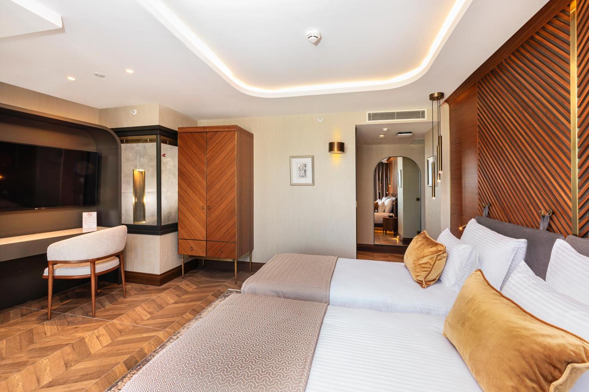 Levni Hotel & Spa - Special Category Istanbulská provincie Exteriér fotografie A suite at the hotel